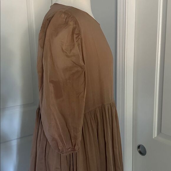 Kaos Tan Dress - Picture 3 of 4